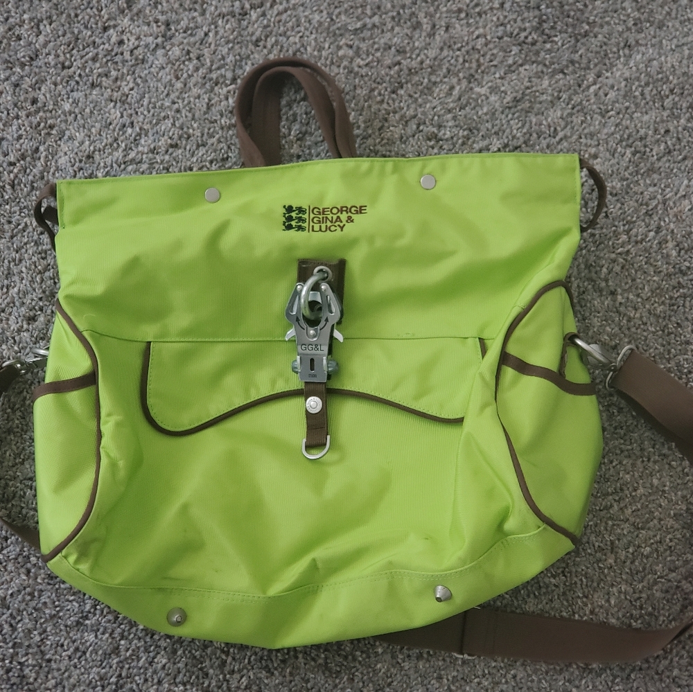 George Gina & Lucy Travel Bag